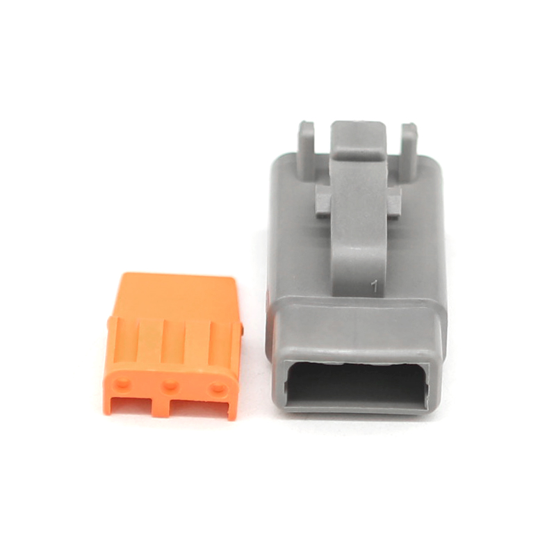 DTM06-3S 3-Way Plug Assembly