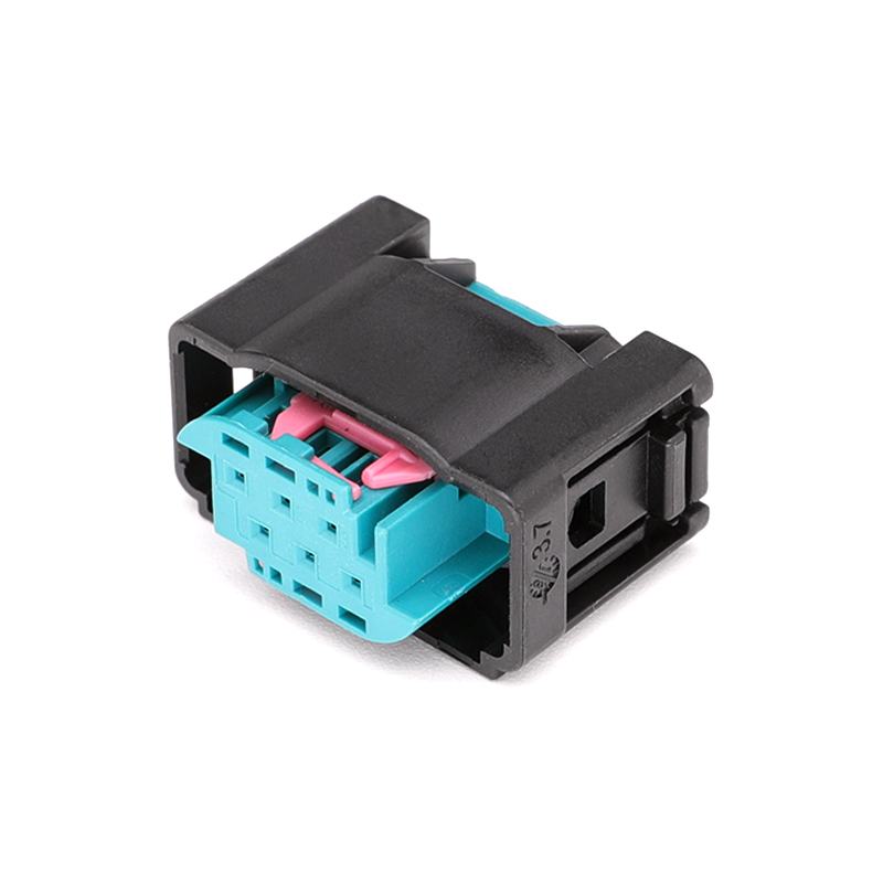 3-967616-1 8-way Plug Assembly