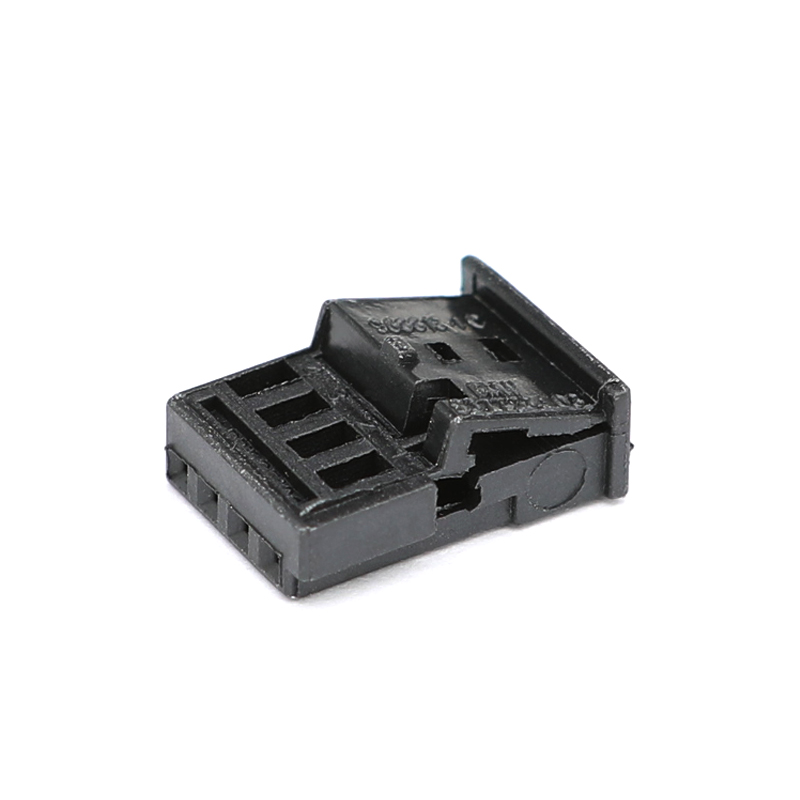 968813-1 8-way Plug Assembly