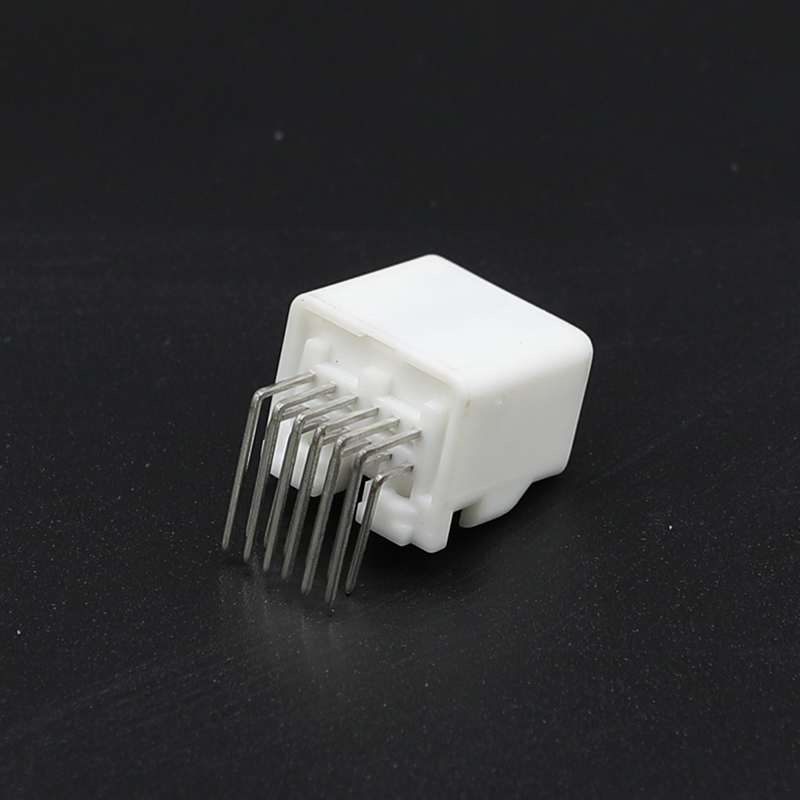 1318772-1 12-way Receptacle(Male) Assembly
