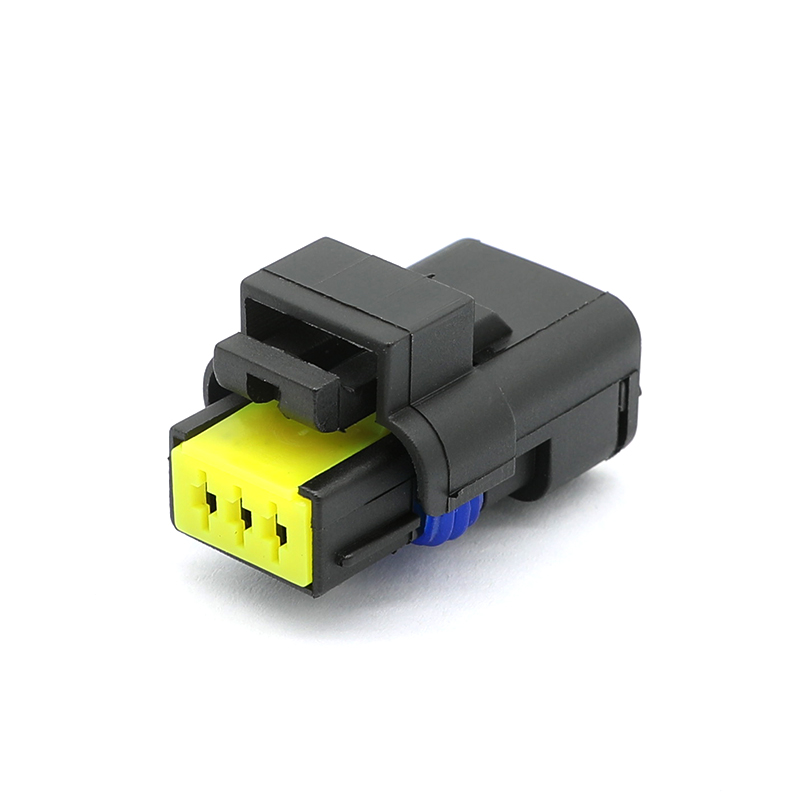 211PC032S0049 3-way Receptacle(Female) Assembly