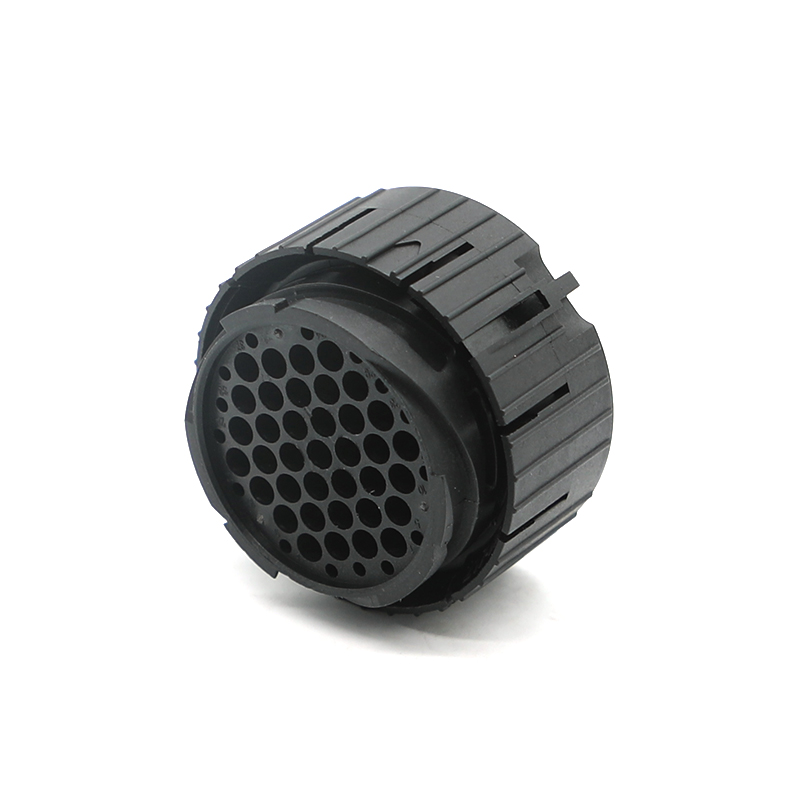 121583-0058 37-Way Plug (Male) Automotive Connector
