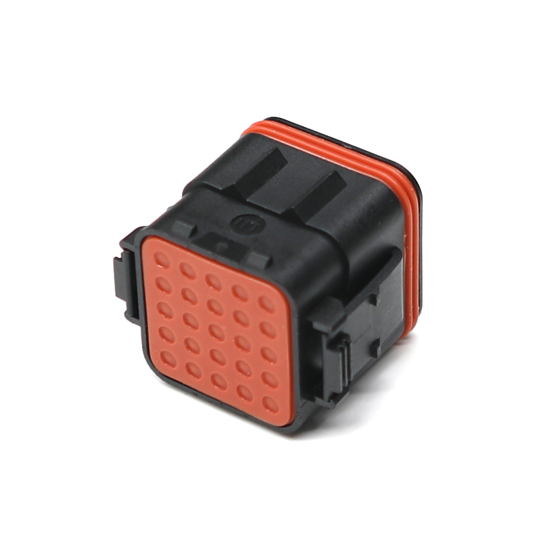 132025-005 25-Way Plug (Male) Automotive Connector