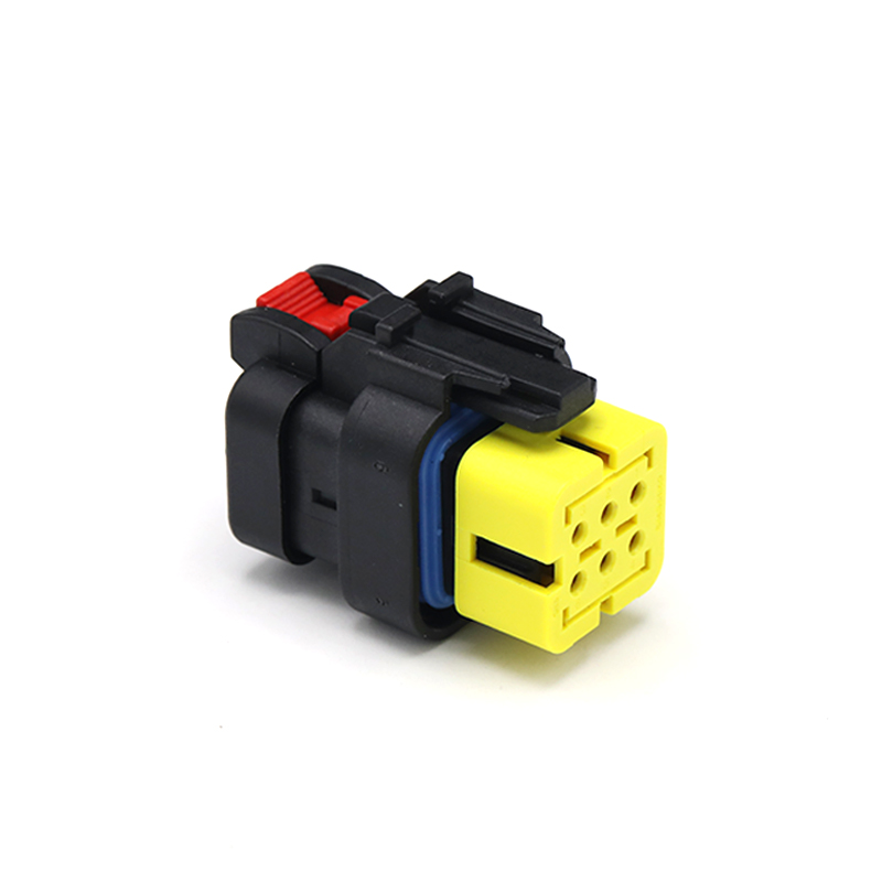 776433-3 6-Way Plug (Male) Automotive connector