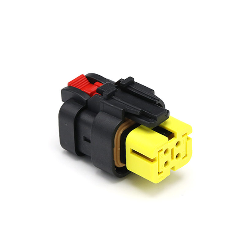 776487-3 4-Way Plug (Male) Automotive Connector
