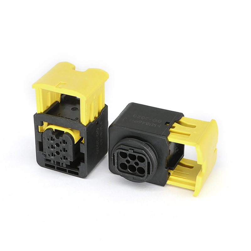 1-1418469-1 6-Way Receptacle (Female) Automotive Connector