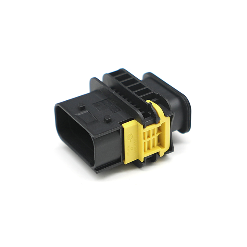 1-1564512-1 8-Way Plug (Male) Automotive Connector