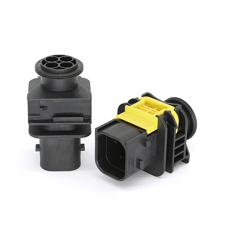 1-1703818-1 4-Way Plug (Male) Automotive Connector