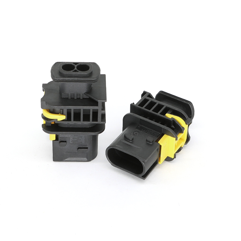 1-1703839-1 2-Way Plug (Male) Automotive Connector