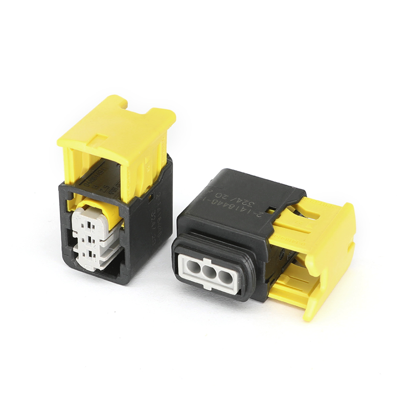 2-1418448-1 3-Way Receptacle (Female) Automotive Connector