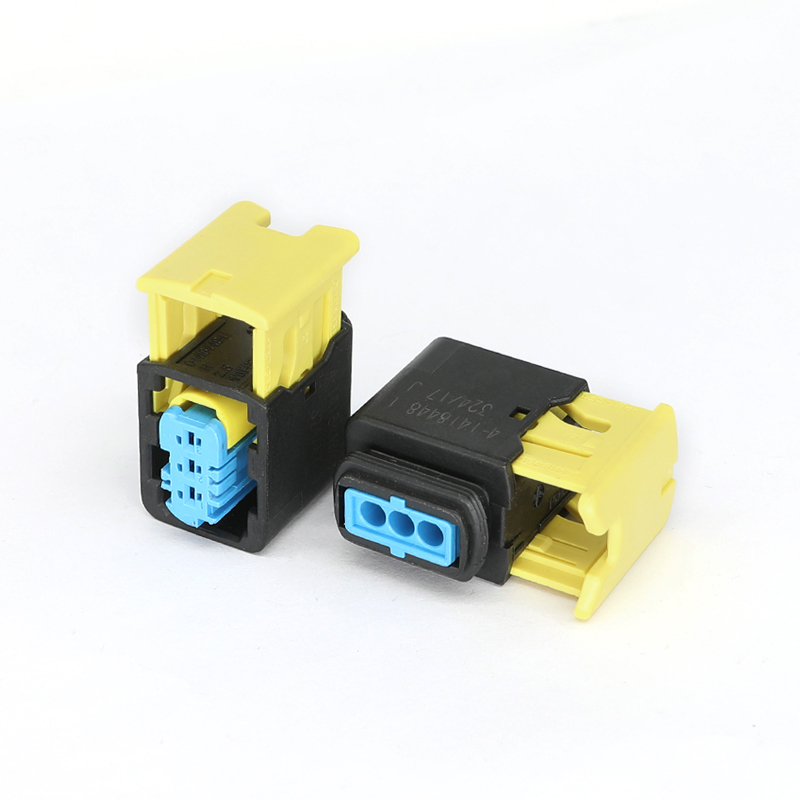 4-1418448-1 3-Way Receptacle (Female) Automotive Connector